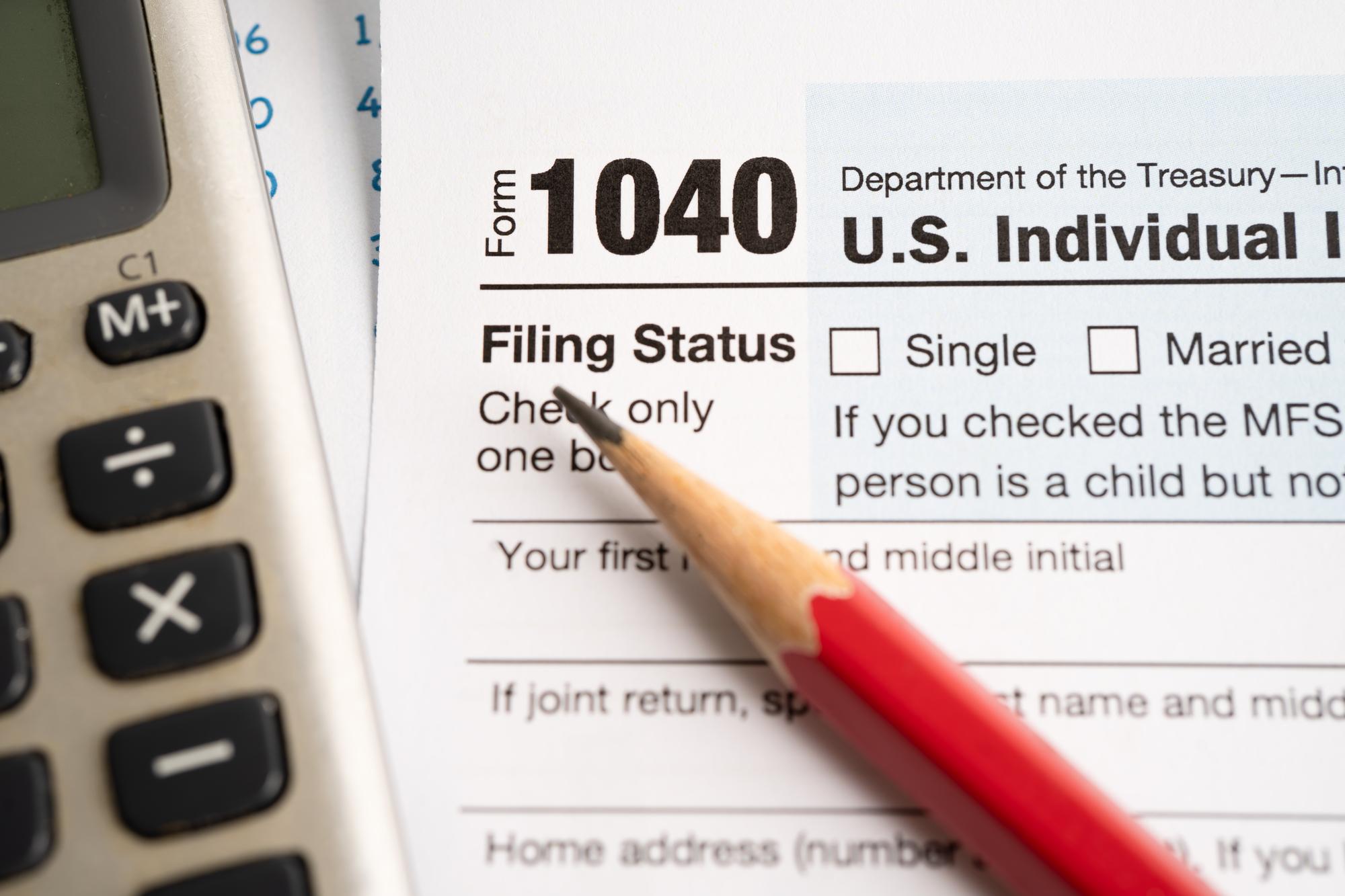 IRS tax forms expat