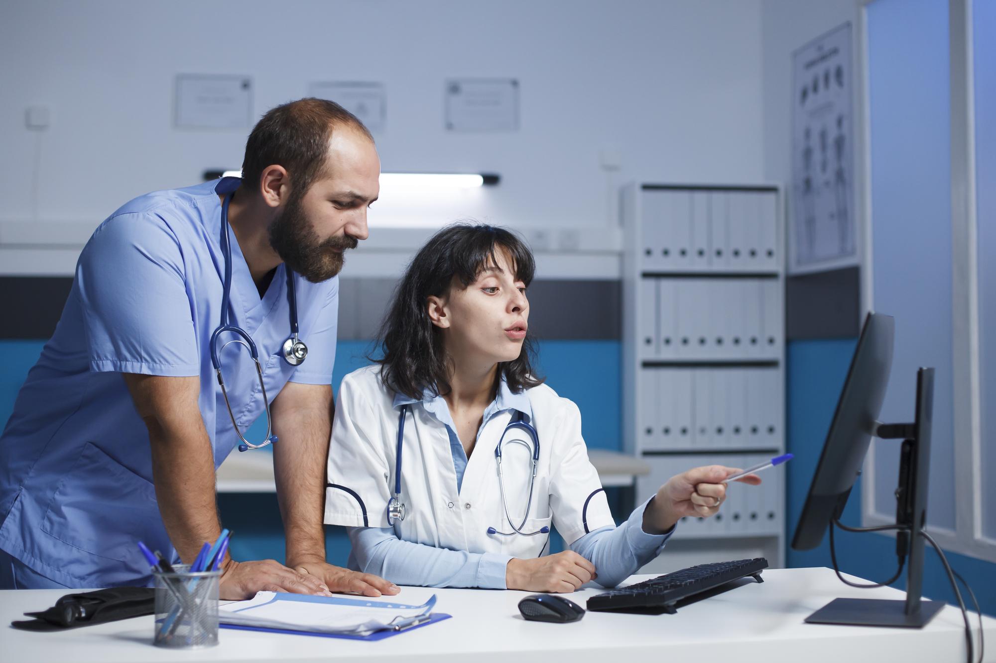doctor and nurse collaborating hospital